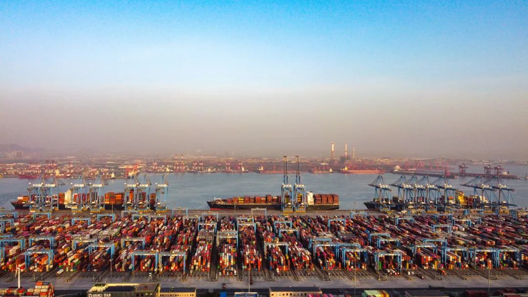 天津港缘何重点搞内贸海运？